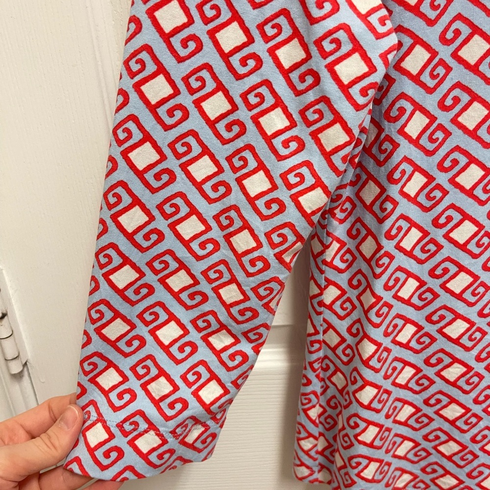 J. Mclaughlin Red And Blue Pattern Button Neck Bl… - image 5